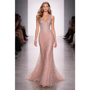 Blush Nude Lace Evening Gown  Sequin Embroidered V-Neck Formal Runway Elegance 0